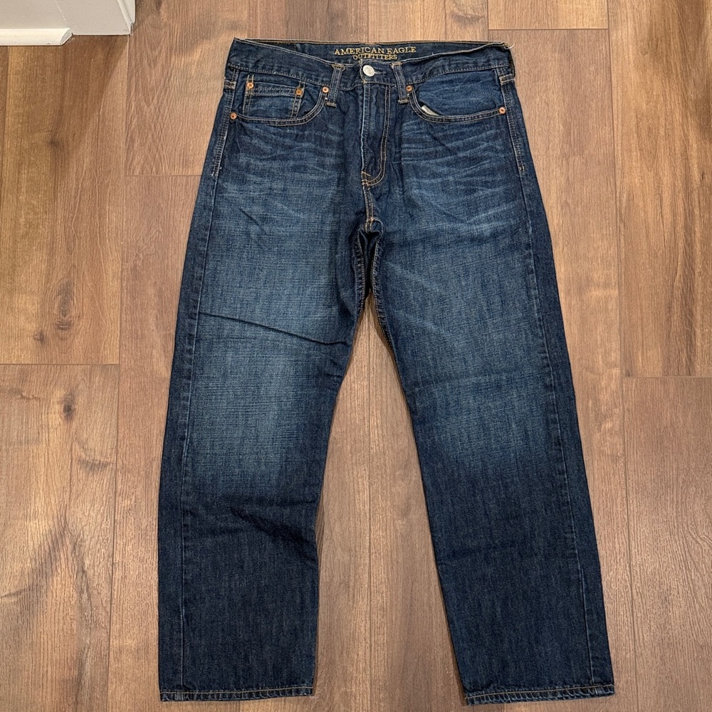 American Eagle Dark Wash Jeans, Relaxed Straight